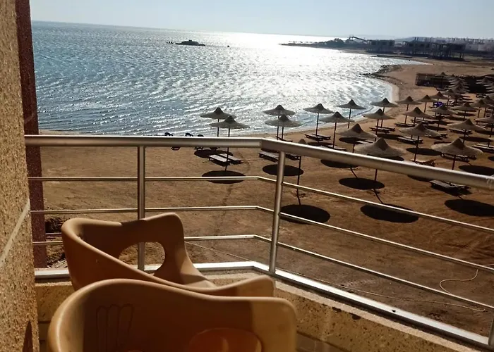 كازابلانكا بيتش الاحياء